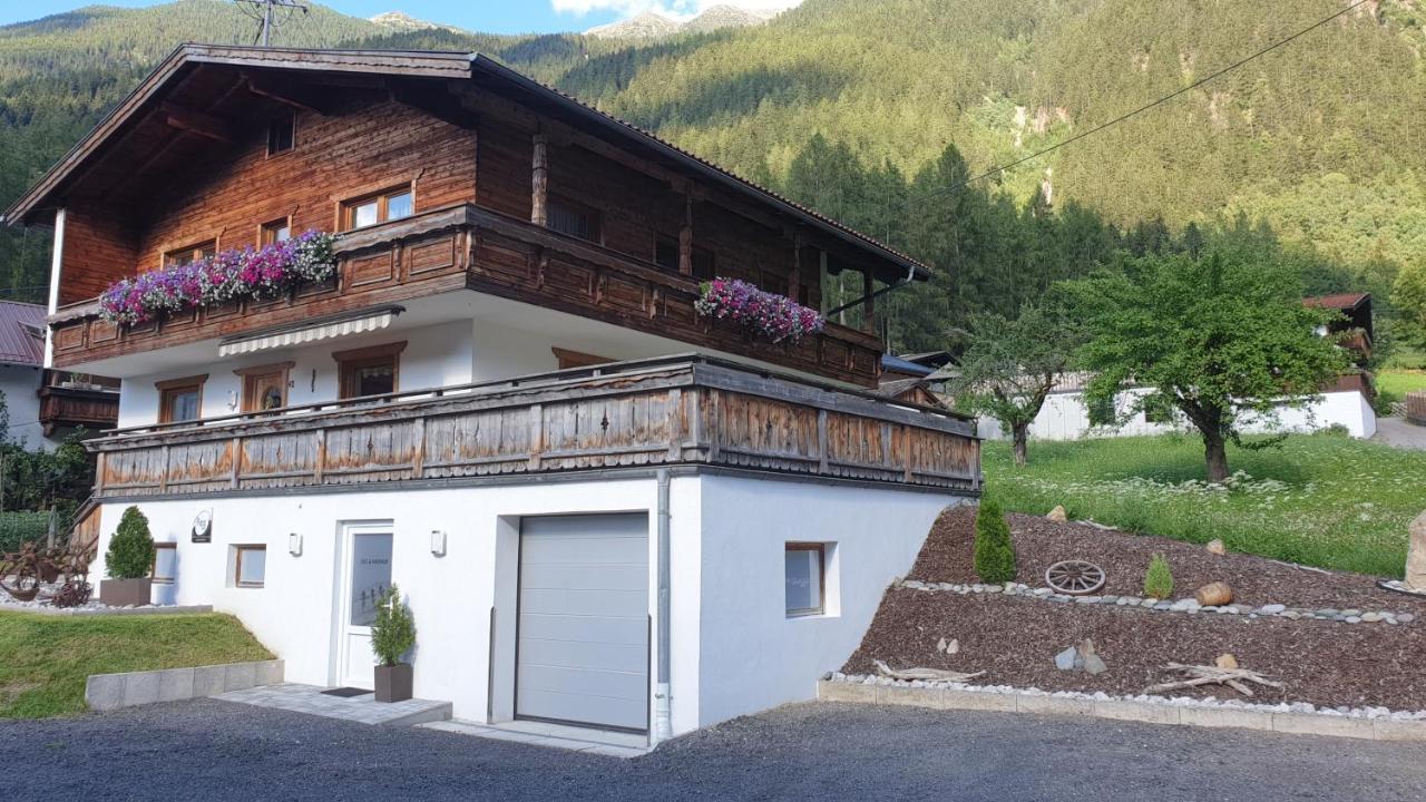 Pienz Apart Oetz Exterior photo